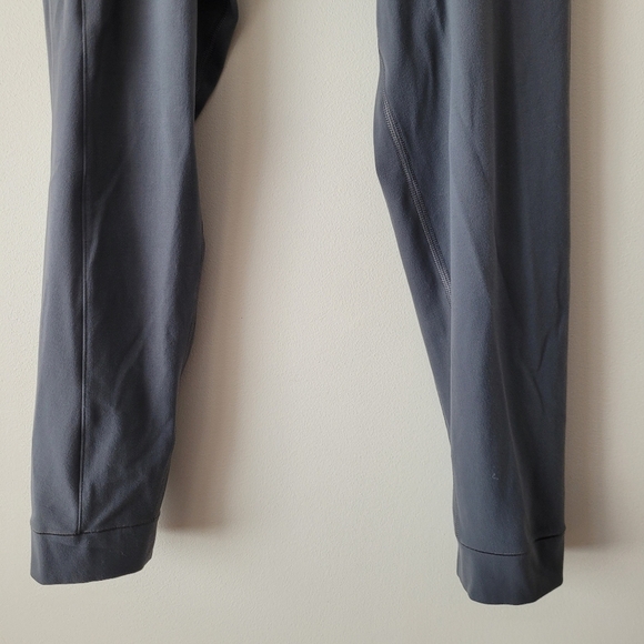 NIKE Dri Fit Tight Fit 3/4 Grey Training Base Layer Tights Size S - Picture 7 of 13